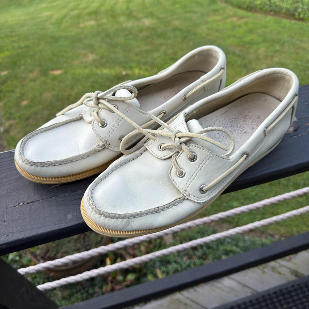 Rockport Ivory Leather Boat Shoes